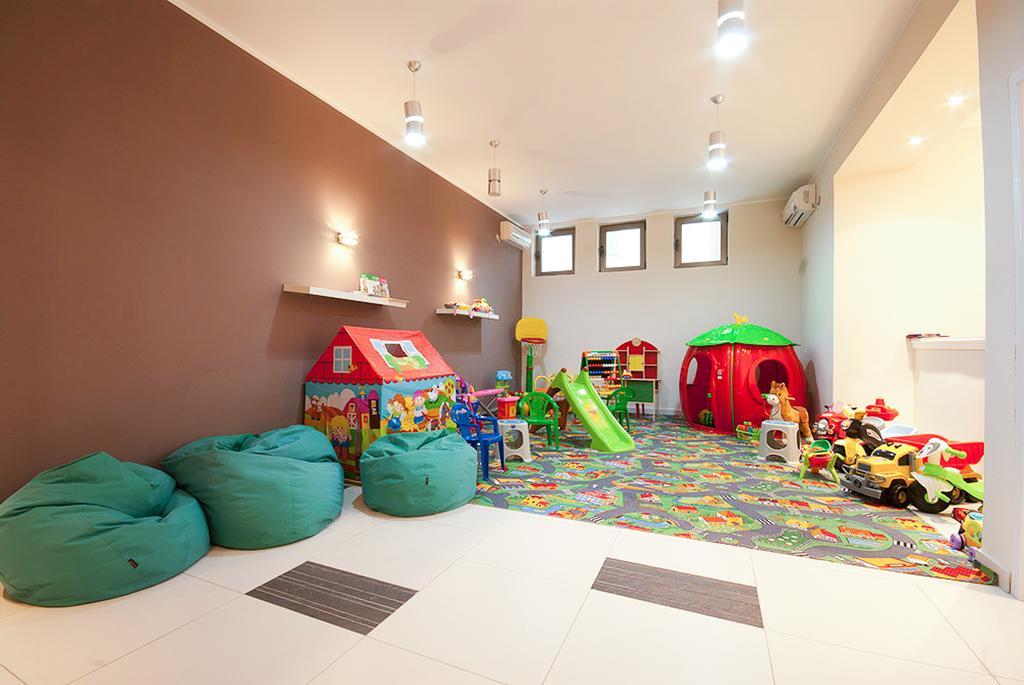 Bečići Domador Rooms & Apartments מראה חיצוני תמונה