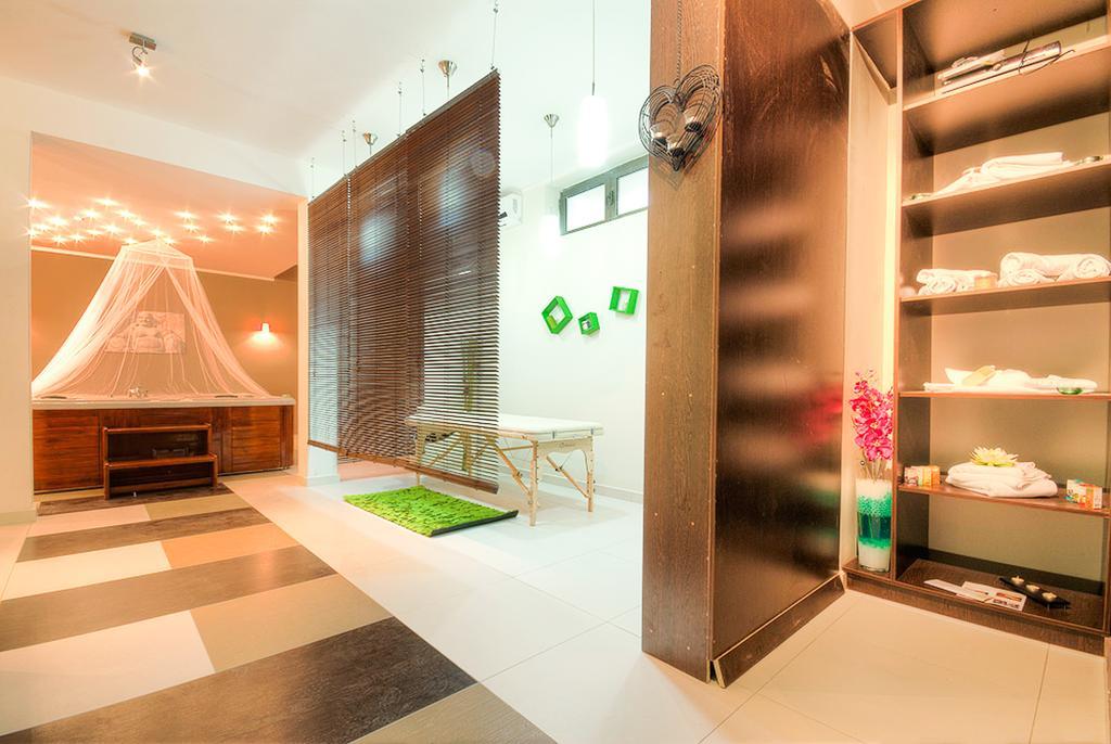 Bečići Domador Rooms & Apartments מראה חיצוני תמונה