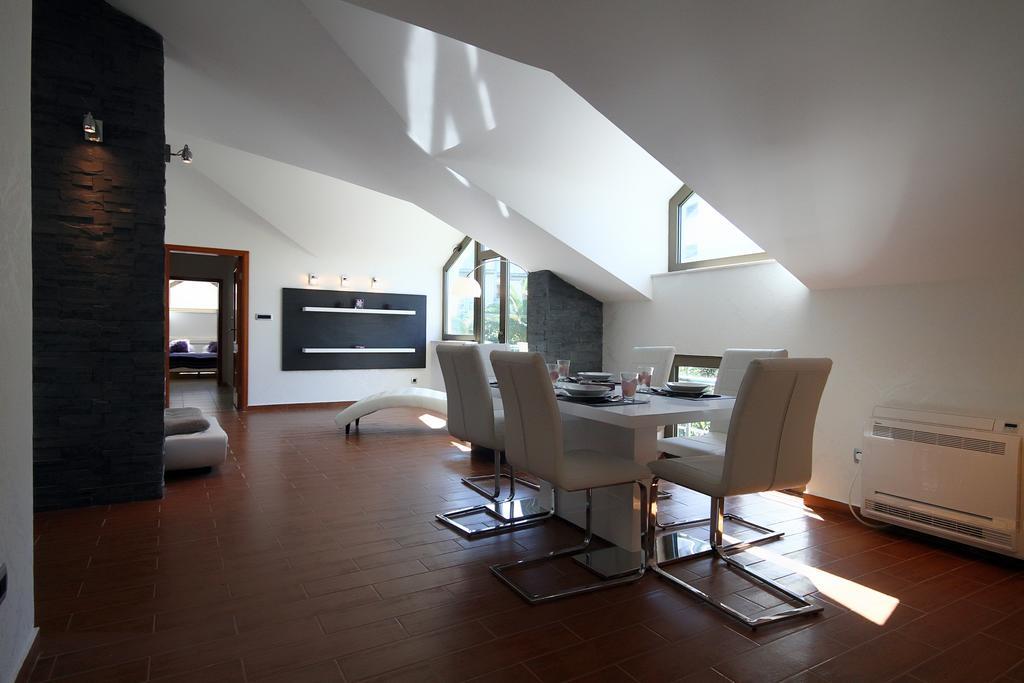 Bečići Domador Rooms & Apartments מראה חיצוני תמונה