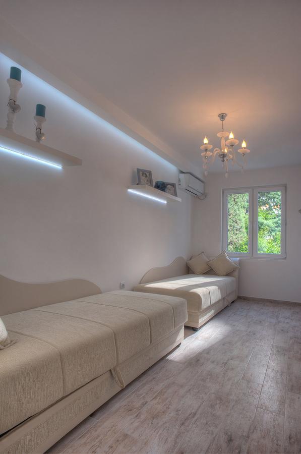 Bečići Domador Rooms & Apartments מראה חיצוני תמונה