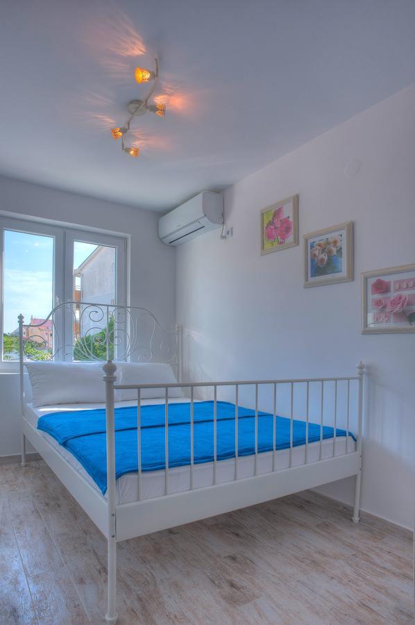 Bečići Domador Rooms & Apartments מראה חיצוני תמונה